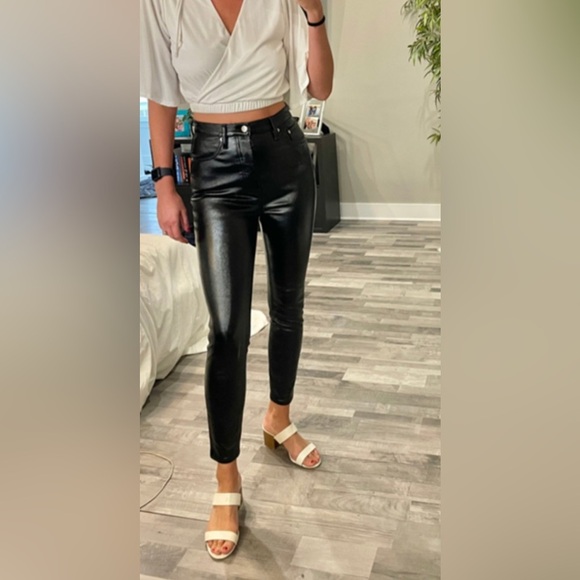 We The Free Pants - We the Free Phoenix Coated Skinny Jeans in Liquid Black SZ 25